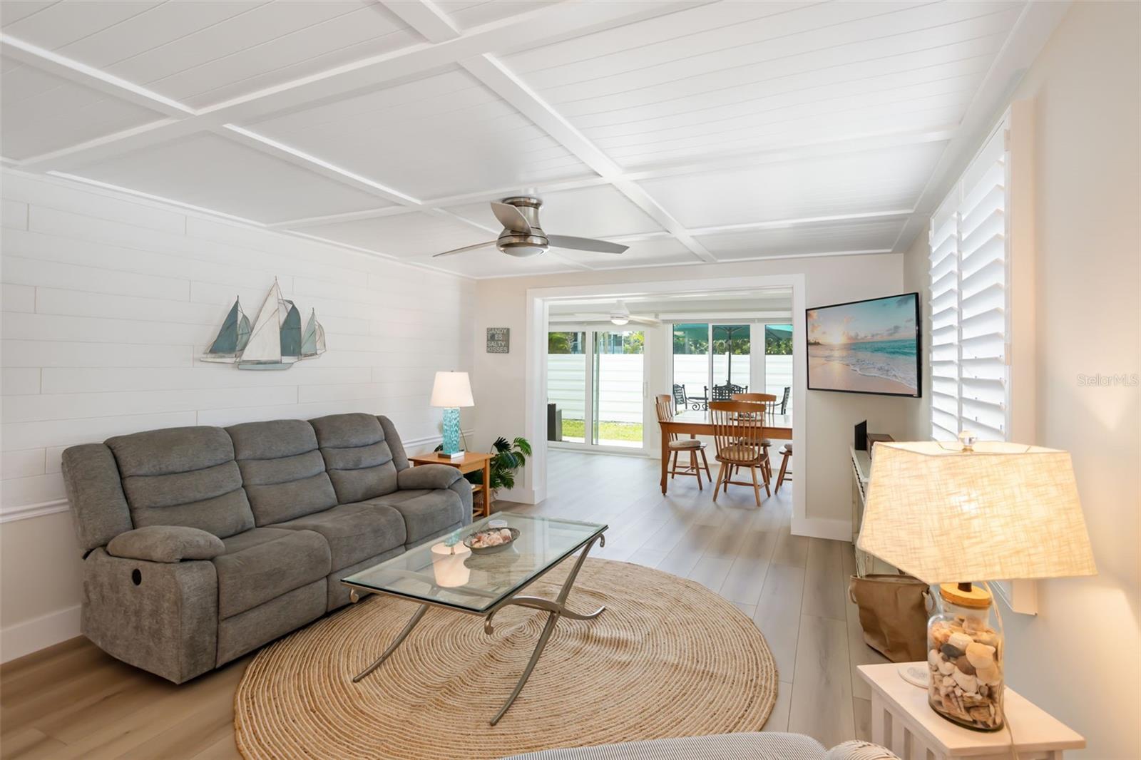 546 SPANISH DR S, LONGBOAT KEY, FL — photo 14