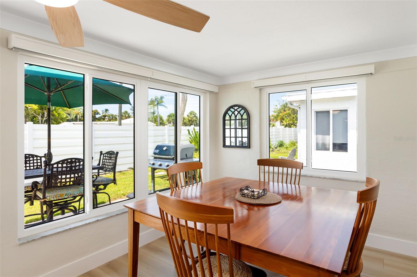 546 SPANISH DR S, LONGBOAT KEY, FL — photo 18