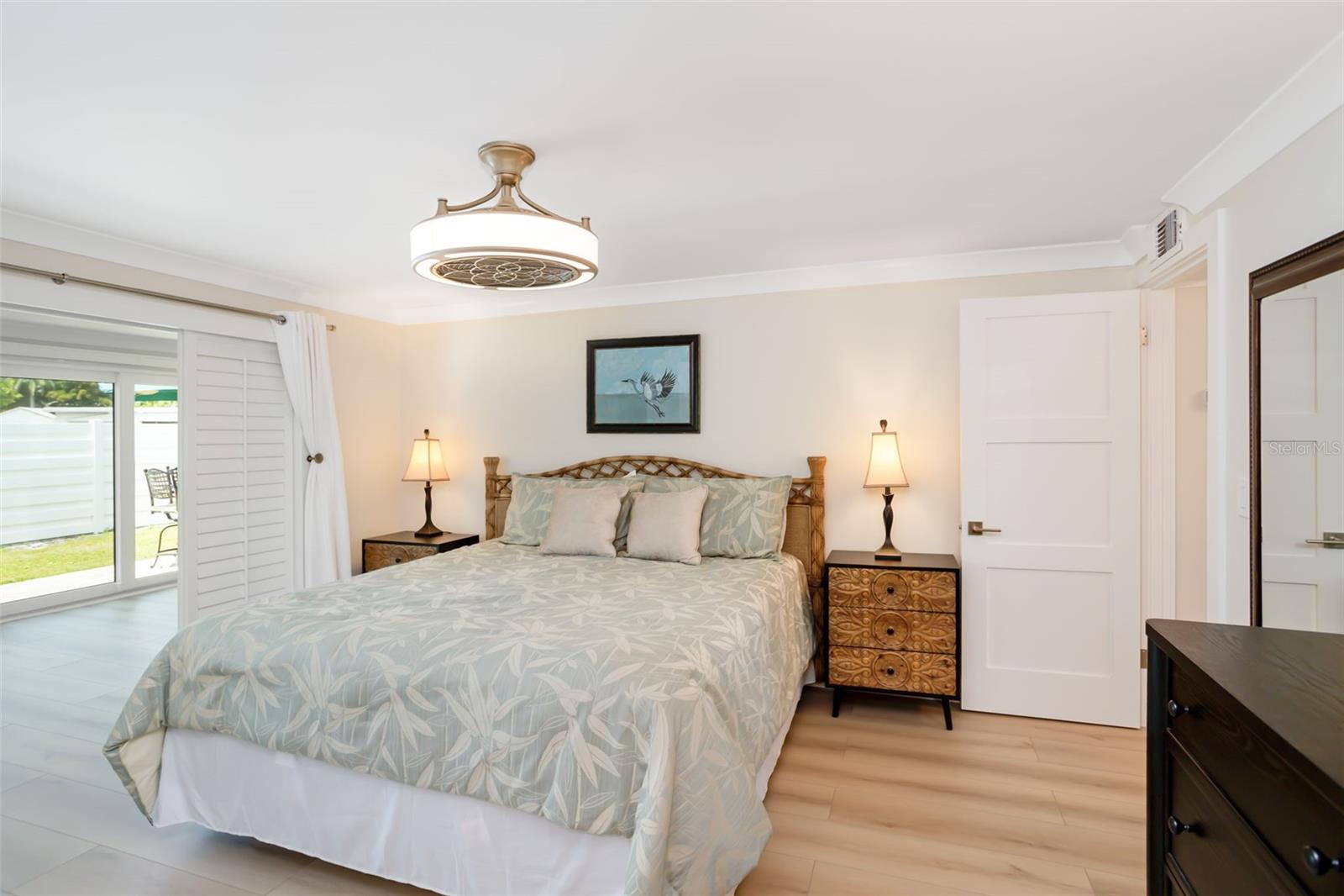 546 SPANISH DR S, LONGBOAT KEY, FL — photo 20