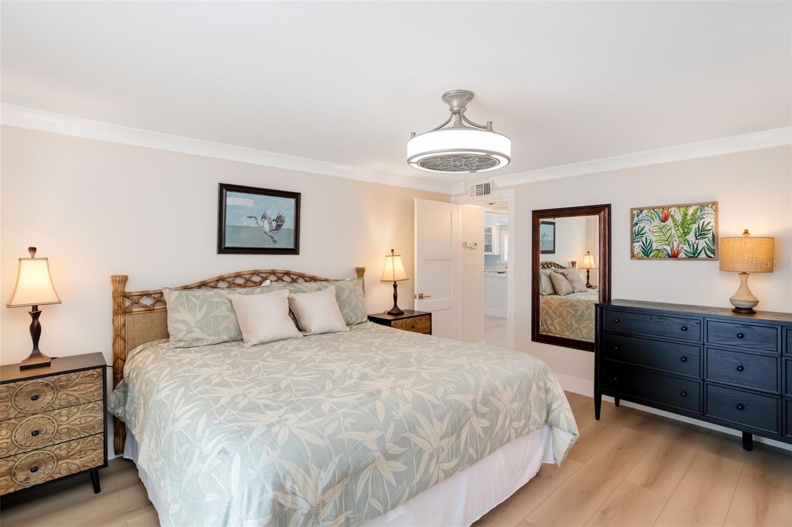 546 SPANISH DR S, LONGBOAT KEY, FL — photo 21