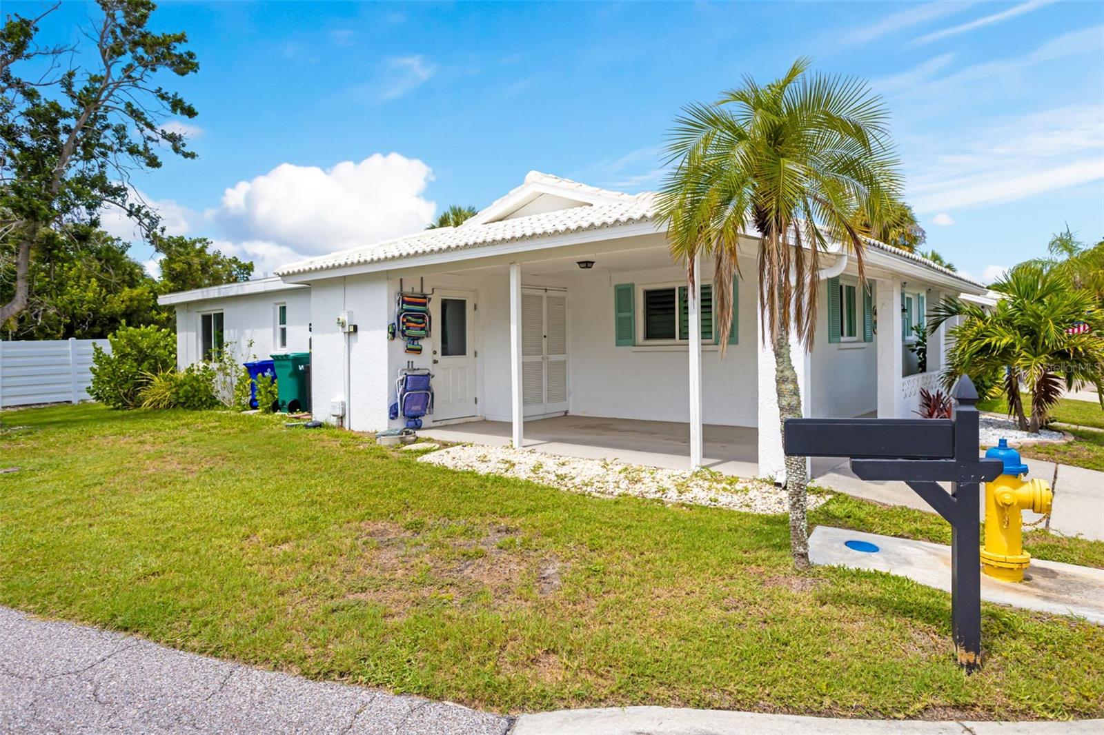 546 SPANISH DR S, LONGBOAT KEY, FL — photo 36