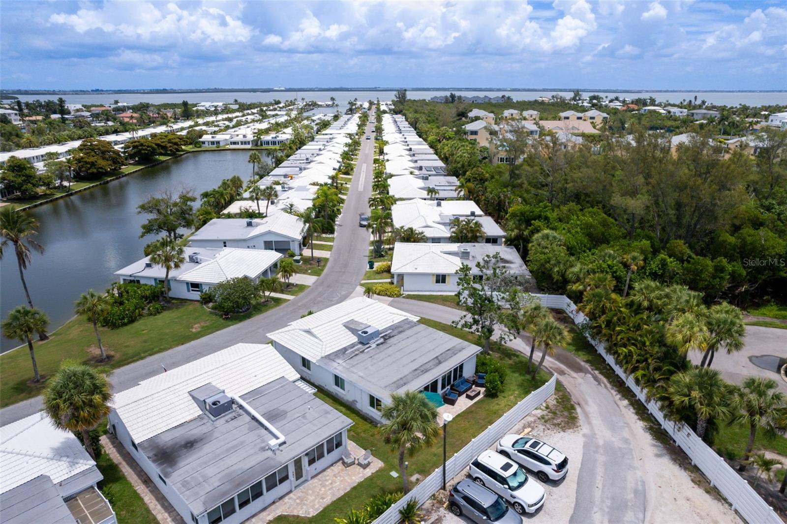 546 SPANISH DR S, LONGBOAT KEY, FL — photo 38