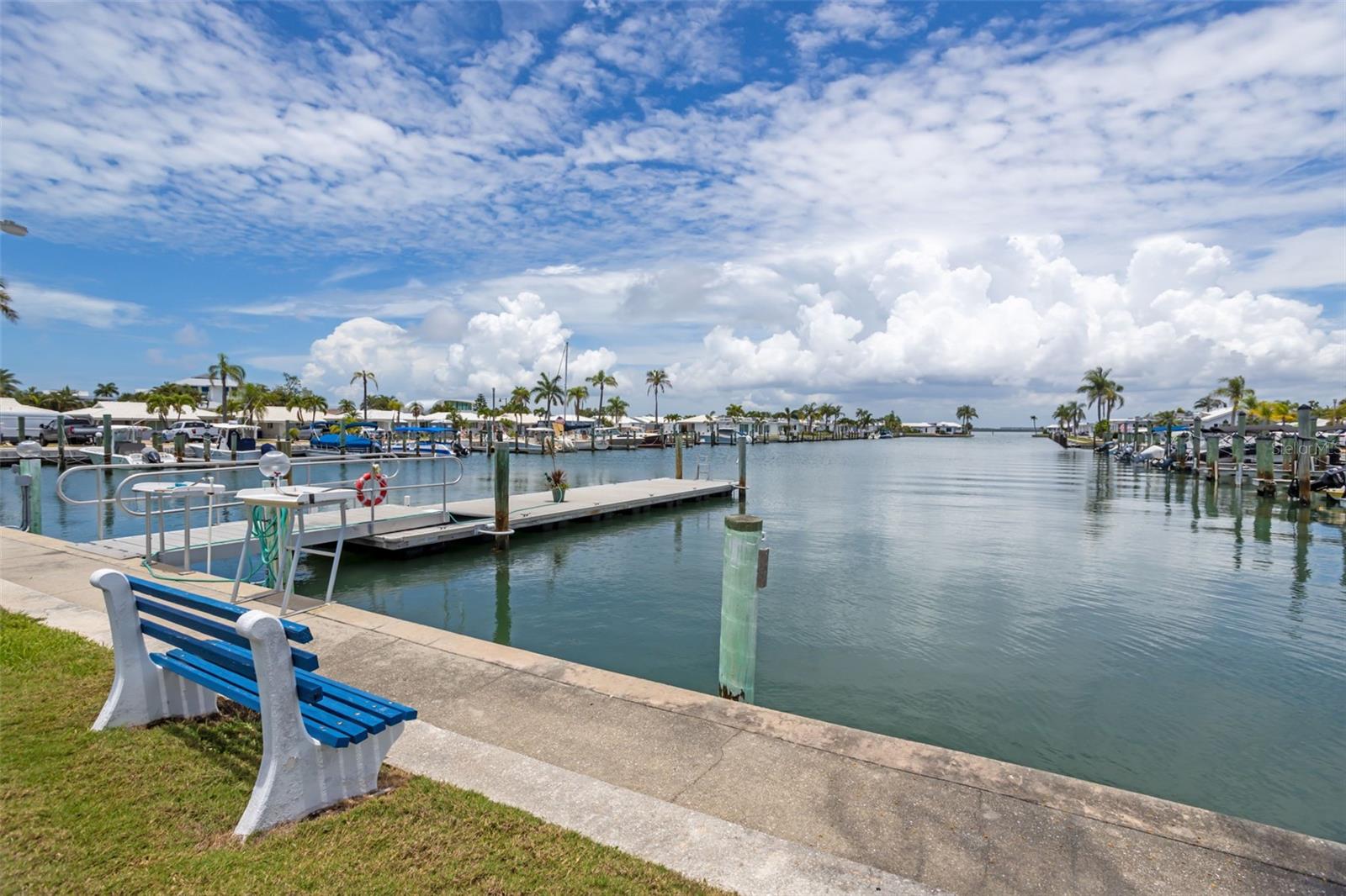 546 SPANISH DR S, LONGBOAT KEY, FL — photo 47