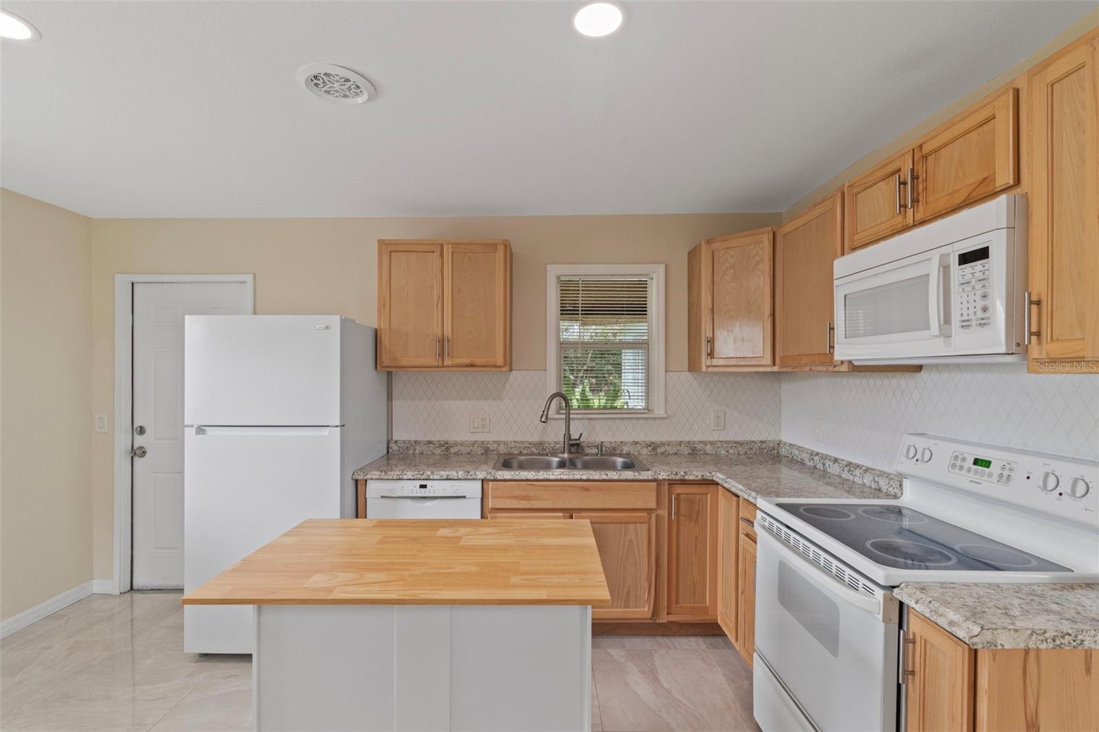 1407 CORAL RIDGE DR, PUNTA GORDA, FL — photo 30