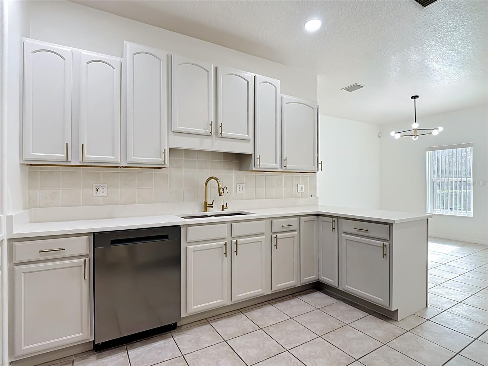 2155 BARRATT CT, ST CLOUD, FL — photo 12