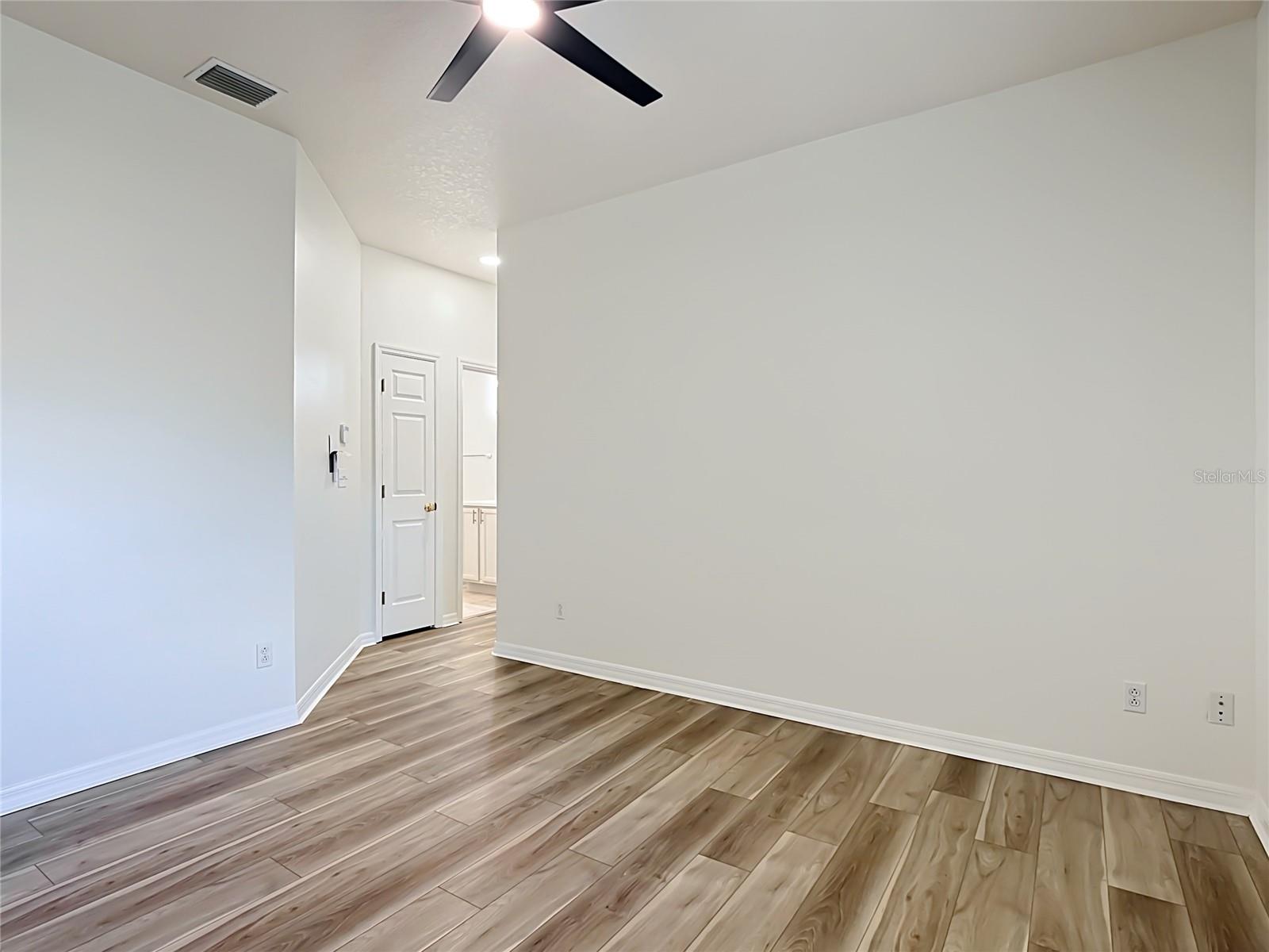 2155 BARRATT CT, ST CLOUD, FL — photo 32