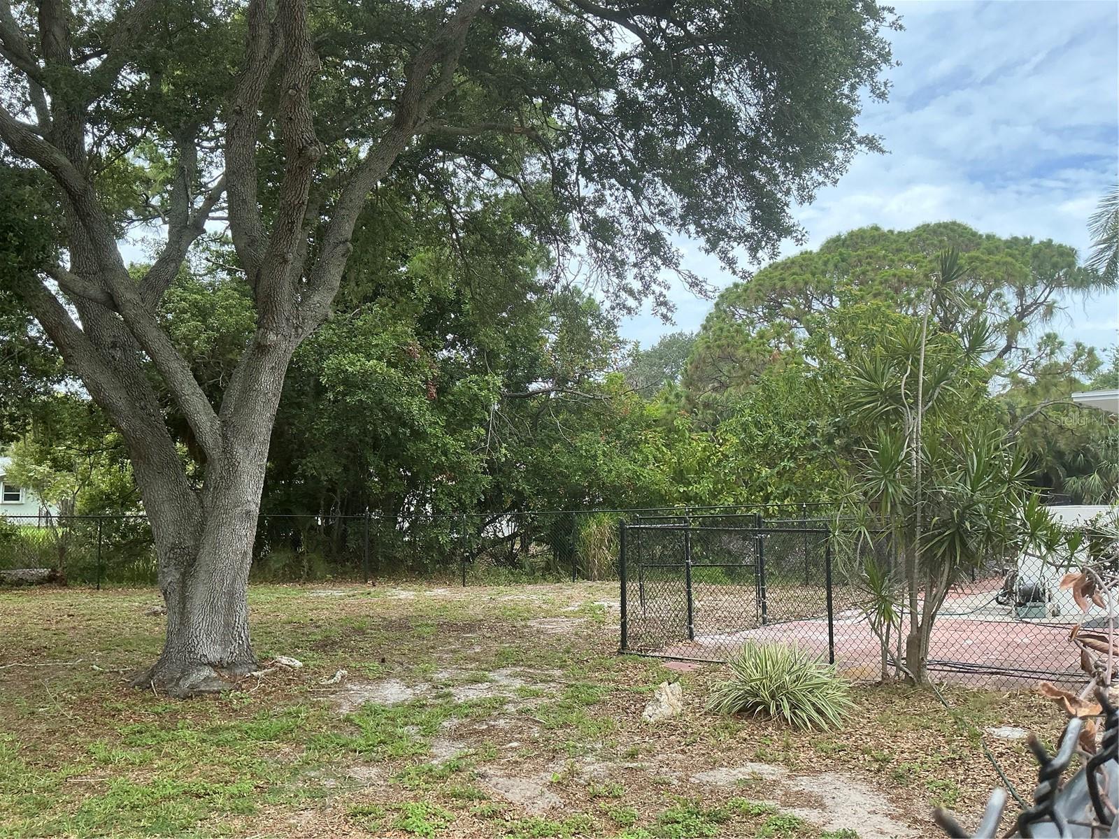 502 MAGELLAN DR, SARASOTA, FL — photo 44