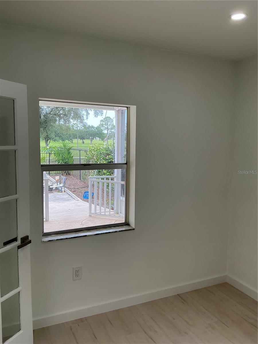 502 MAGELLAN DR, SARASOTA, FL — photo 36