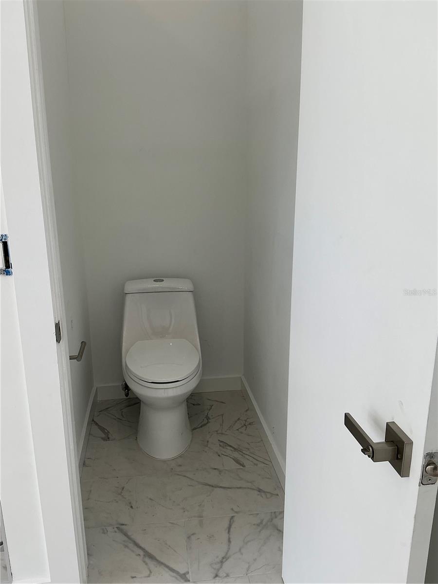 502 MAGELLAN DR, SARASOTA, FL — photo 23
