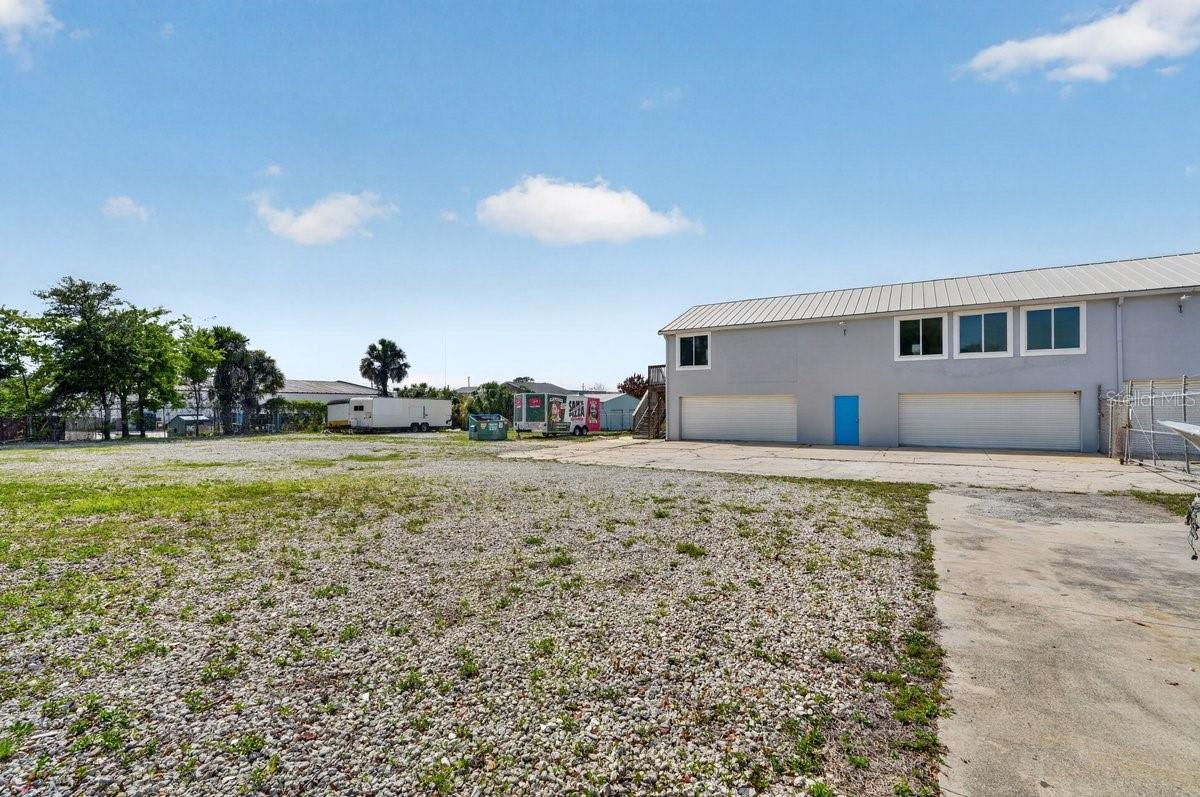 468 RIDGEWOOD AVE, DAYTONA BEACH, FL — photo 3