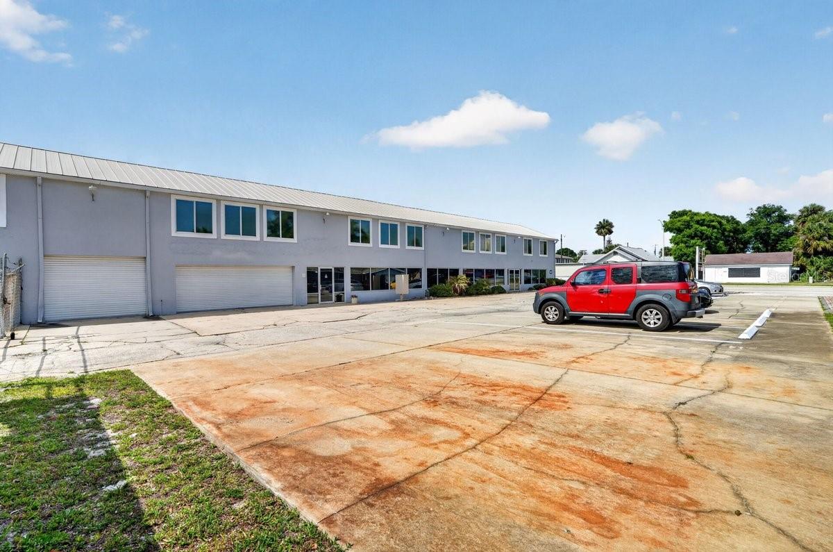 468 RIDGEWOOD AVE, DAYTONA BEACH, FL — photo 9