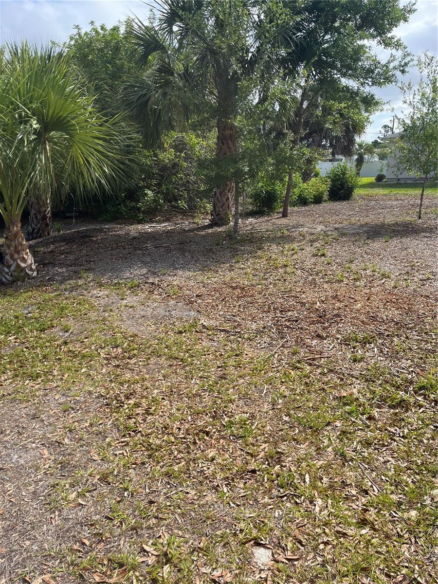 23076 AUGUST AVE, PORT CHARLOTTE, FL — photo 35