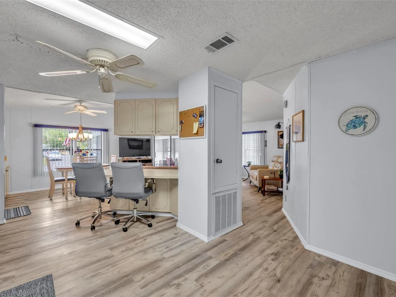 91 MAUNA LOA DR, LEESBURG, FL — photo 15