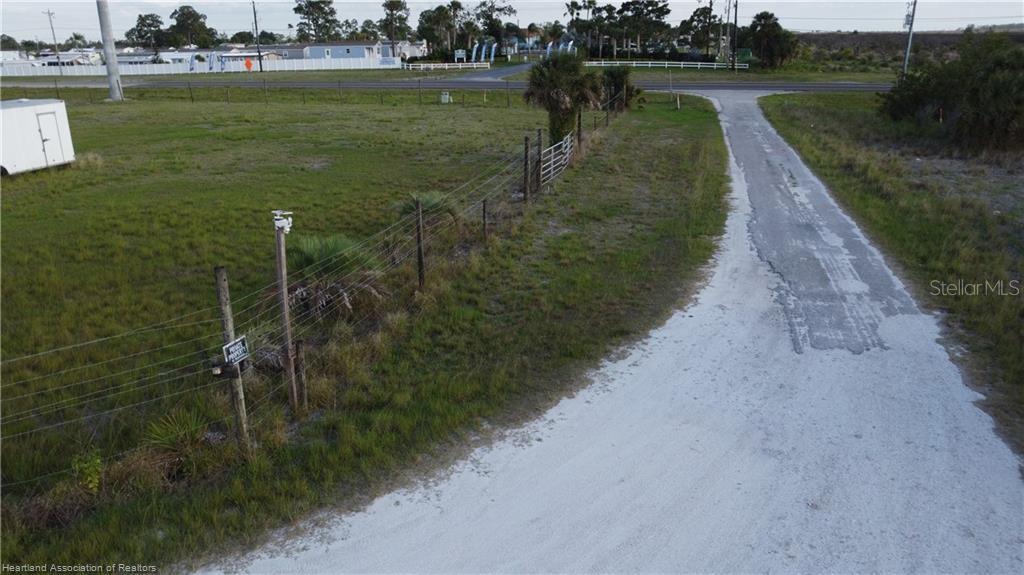 300 SR-70 E, LAKE PLACID, FL — photo 3