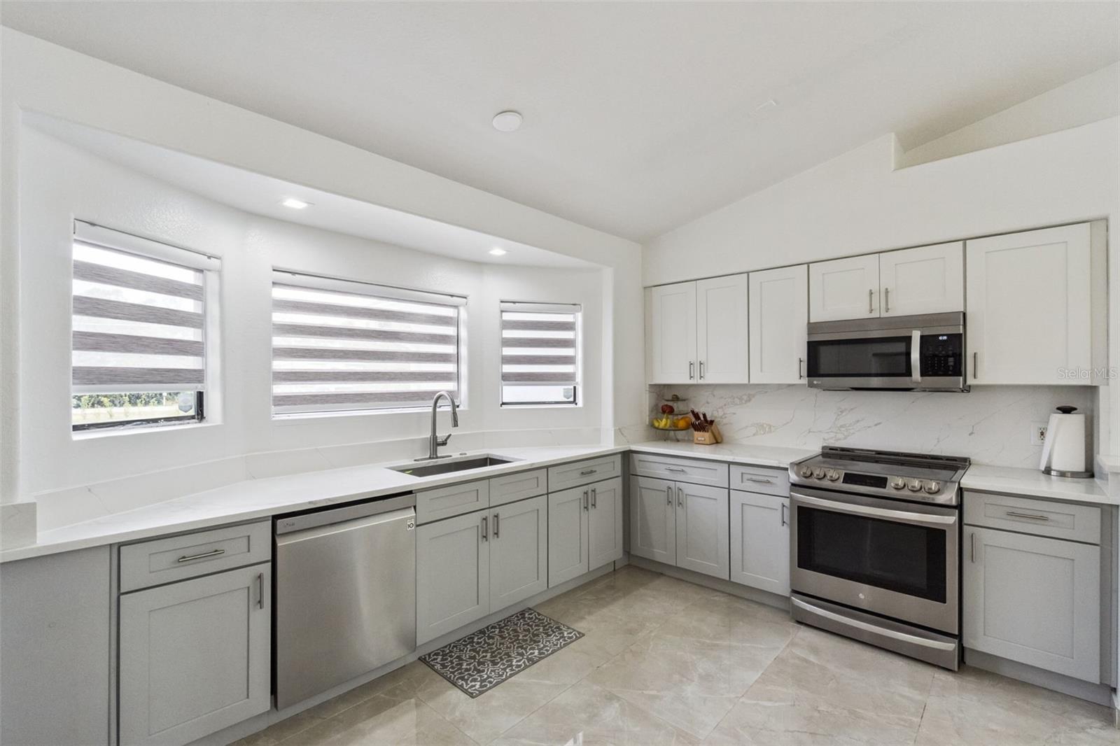 7035 BIG BEND DR, ST CLOUD, FL — photo 17