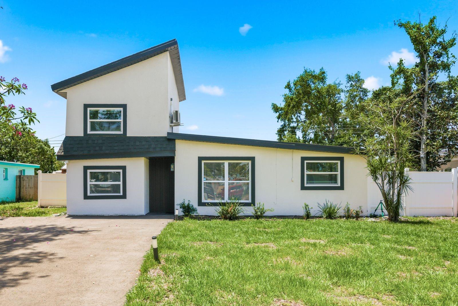 8274 ROSE TER, SEMINOLE, FL