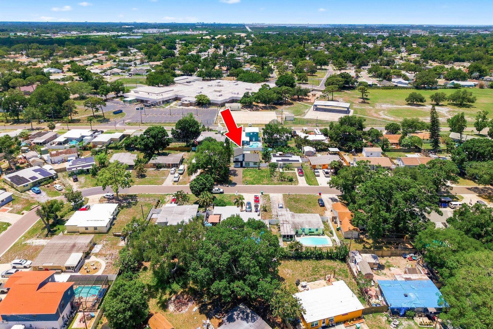 8274 ROSE TER, SEMINOLE, FL — photo 2