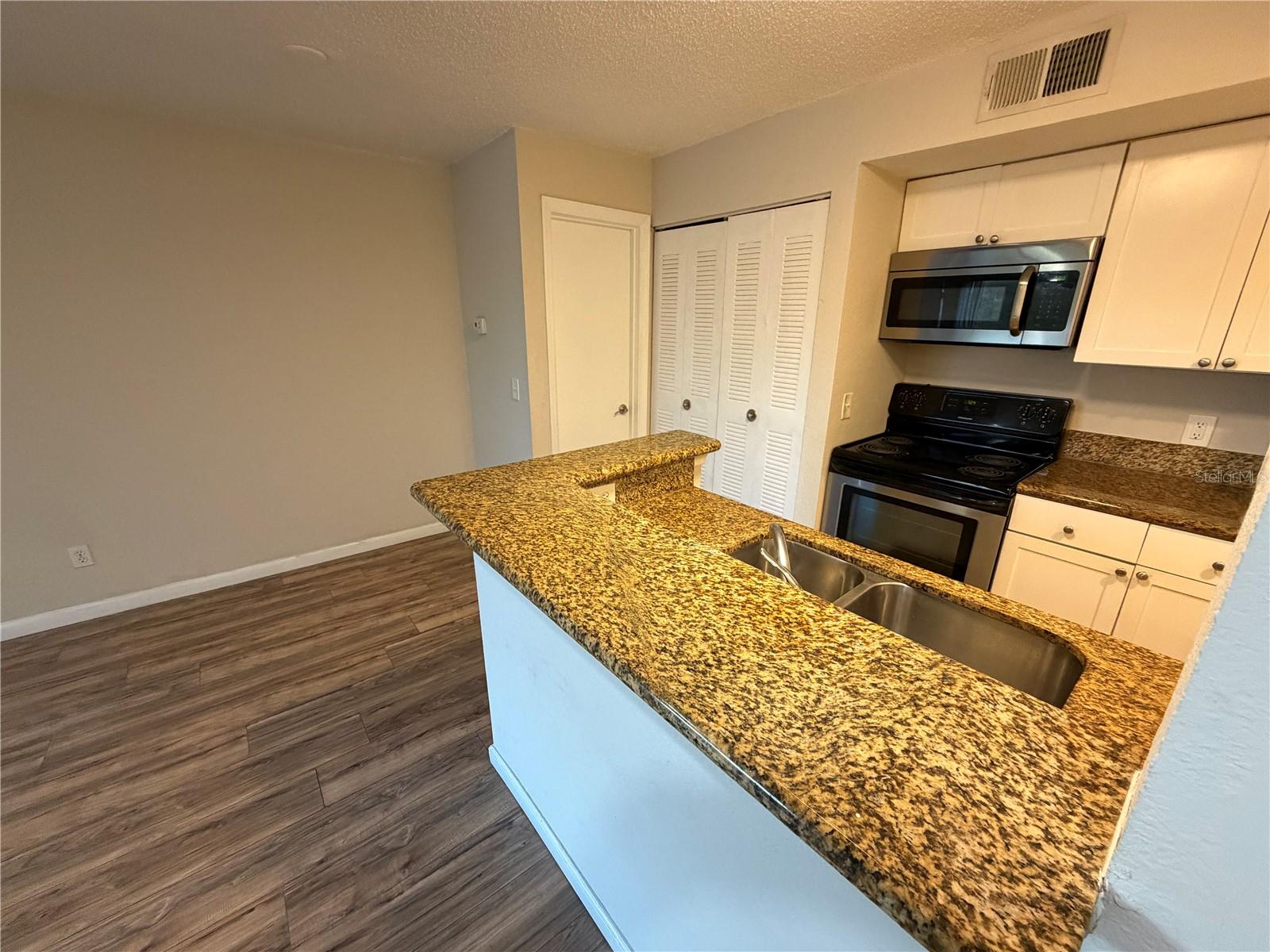 5128 CONROY RD #725, ORLANDO, FL — photo 4