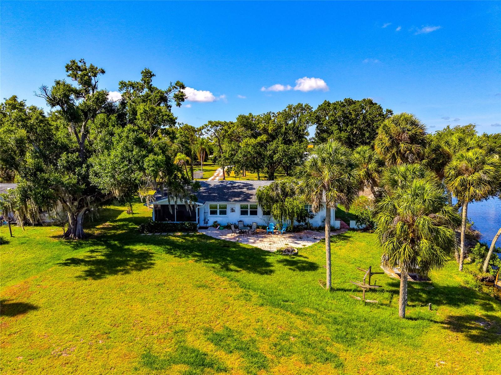11903 UPPER MANATEE RIVER RD, BRADENTON, FL — photo 36