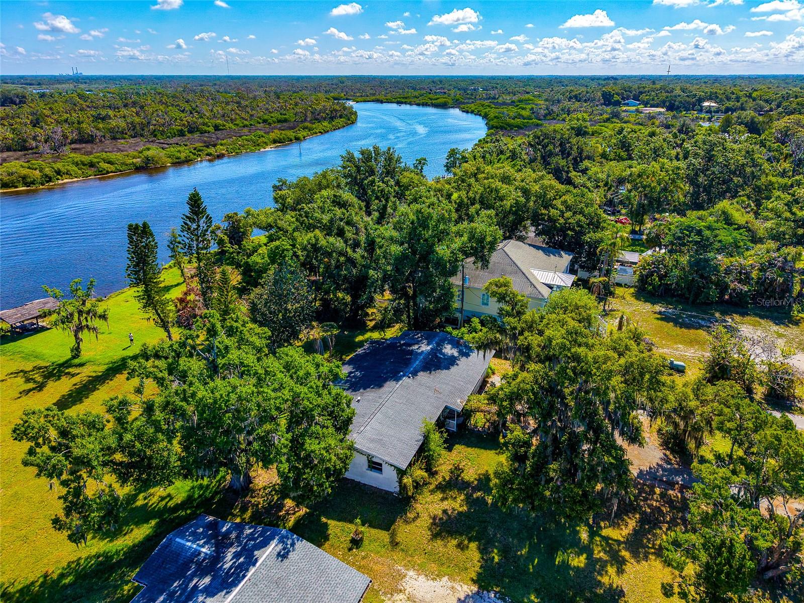 11903 UPPER MANATEE RIVER RD, BRADENTON, FL — photo 41