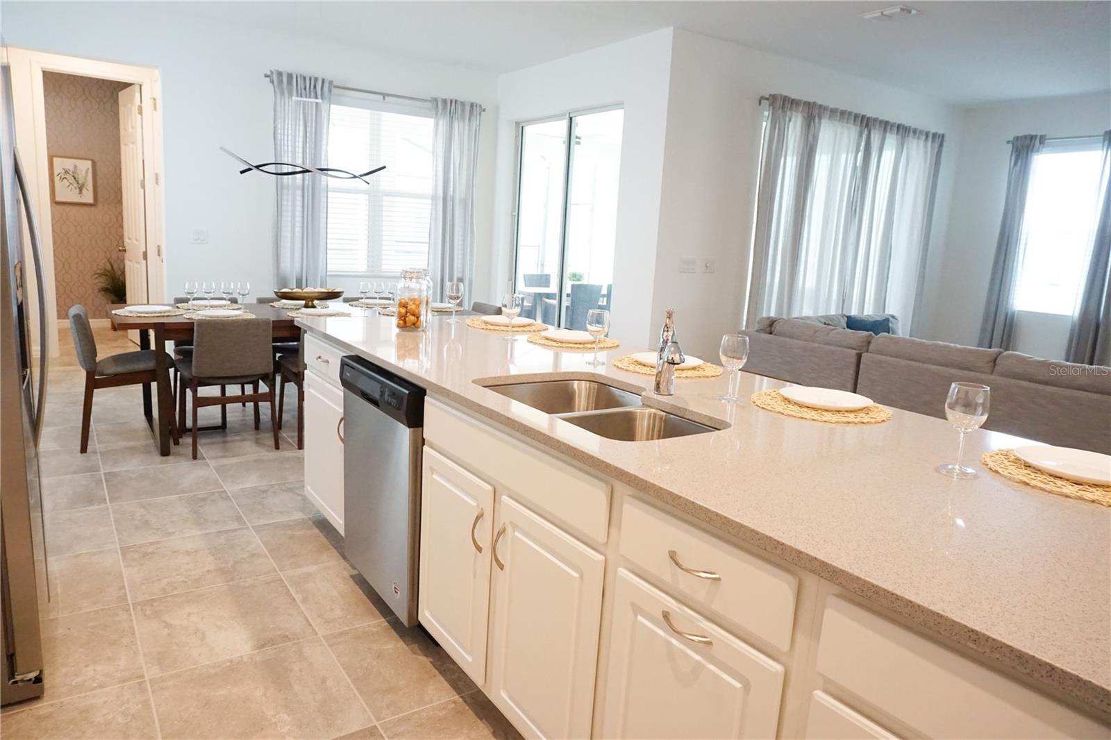 8914 CAROLINE BAY CT, KISSIMMEE, FL — photo 11