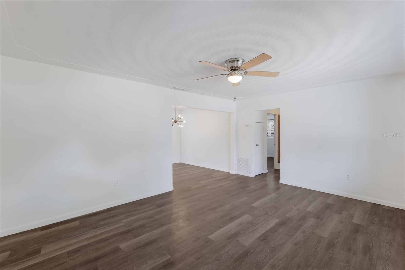 2654 GRAND CAYMAN ST, SARASOTA, FL — photo 7
