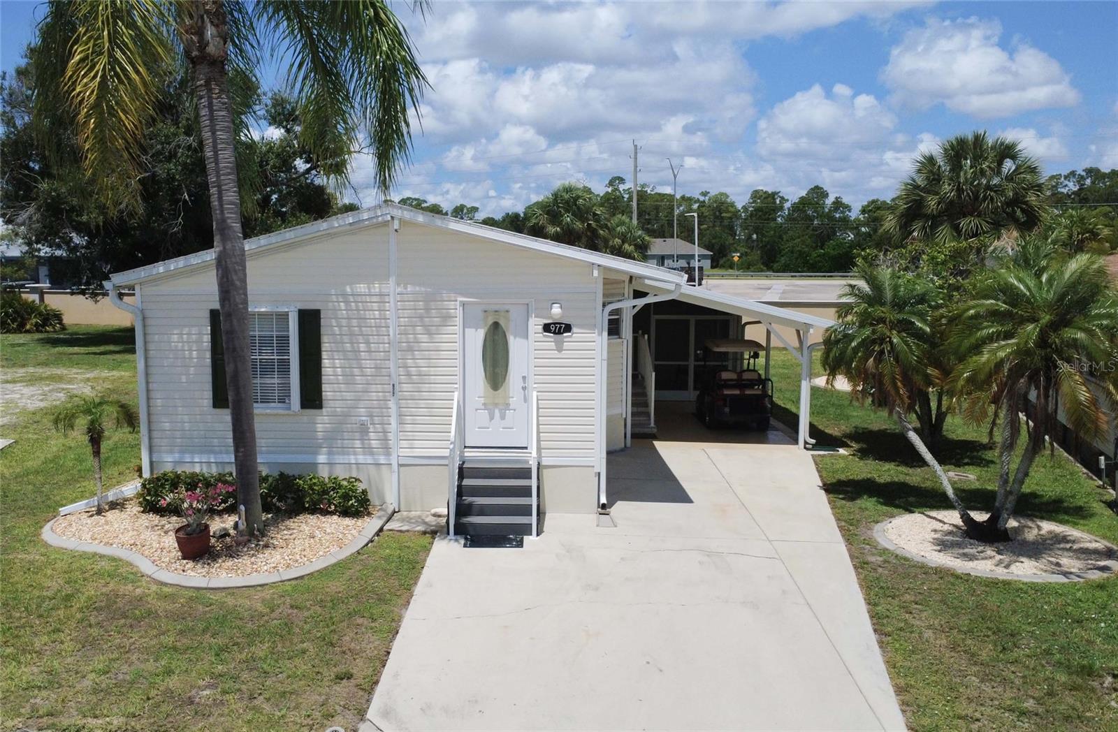 2100 KINGS HWY #977, PORT CHARLOTTE, FL