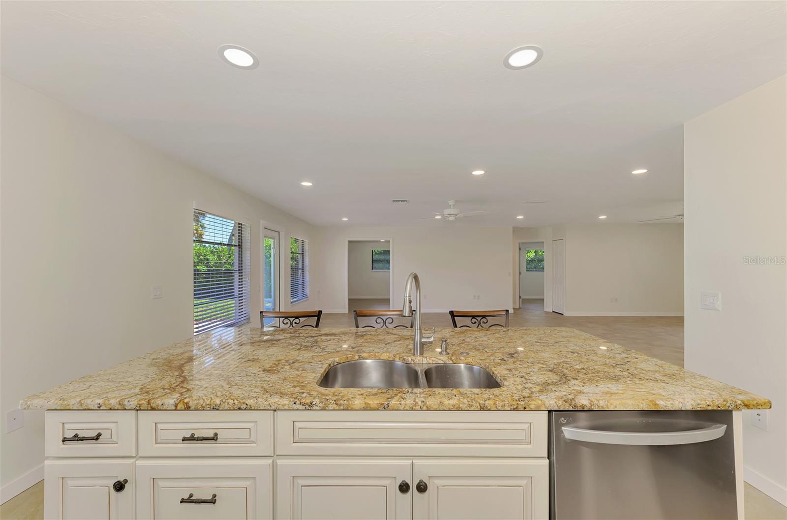 2340 PALMETTO ST, NOKOMIS, FL — photo 24