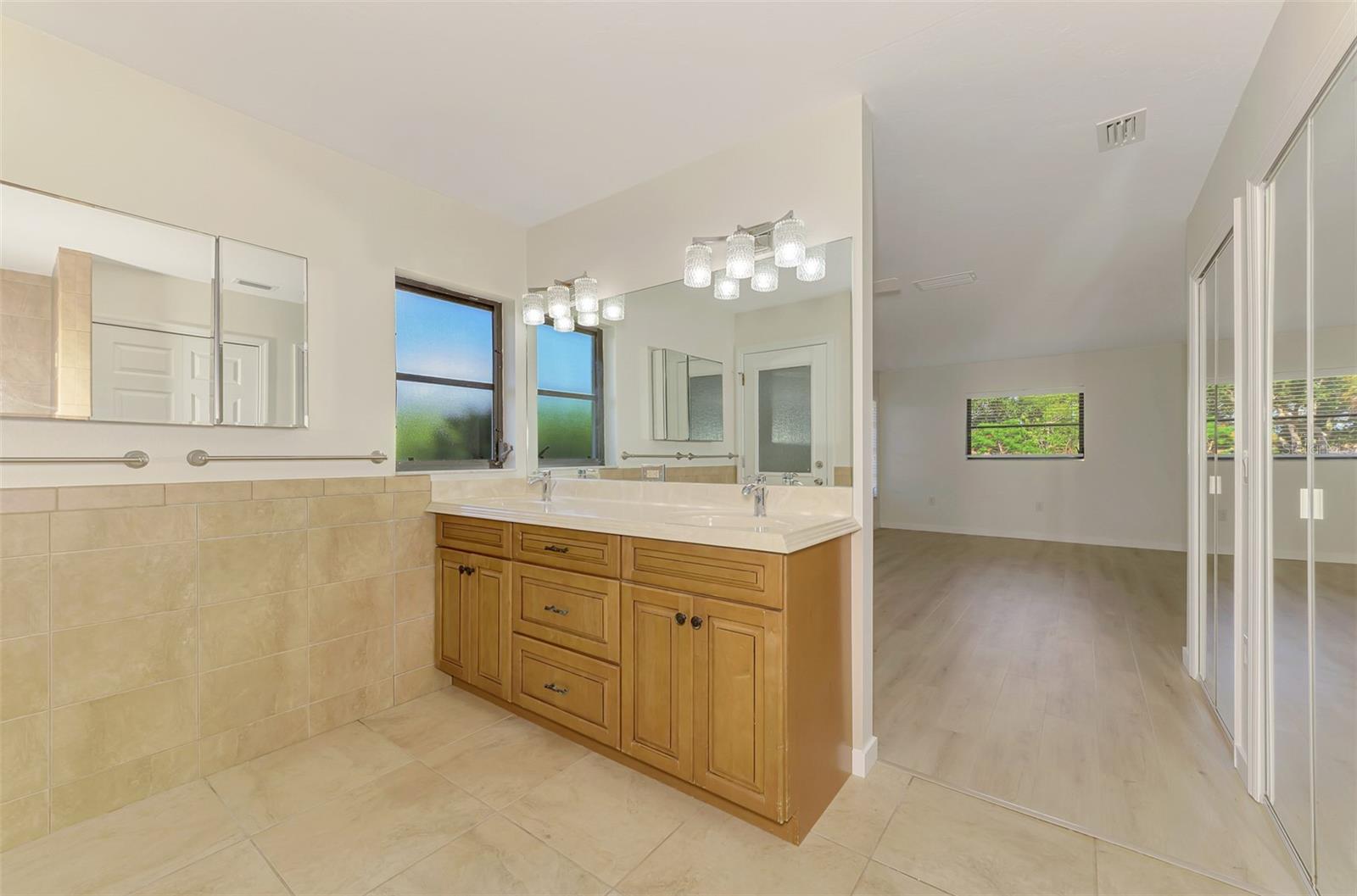 2340 PALMETTO ST, NOKOMIS, FL — photo 31