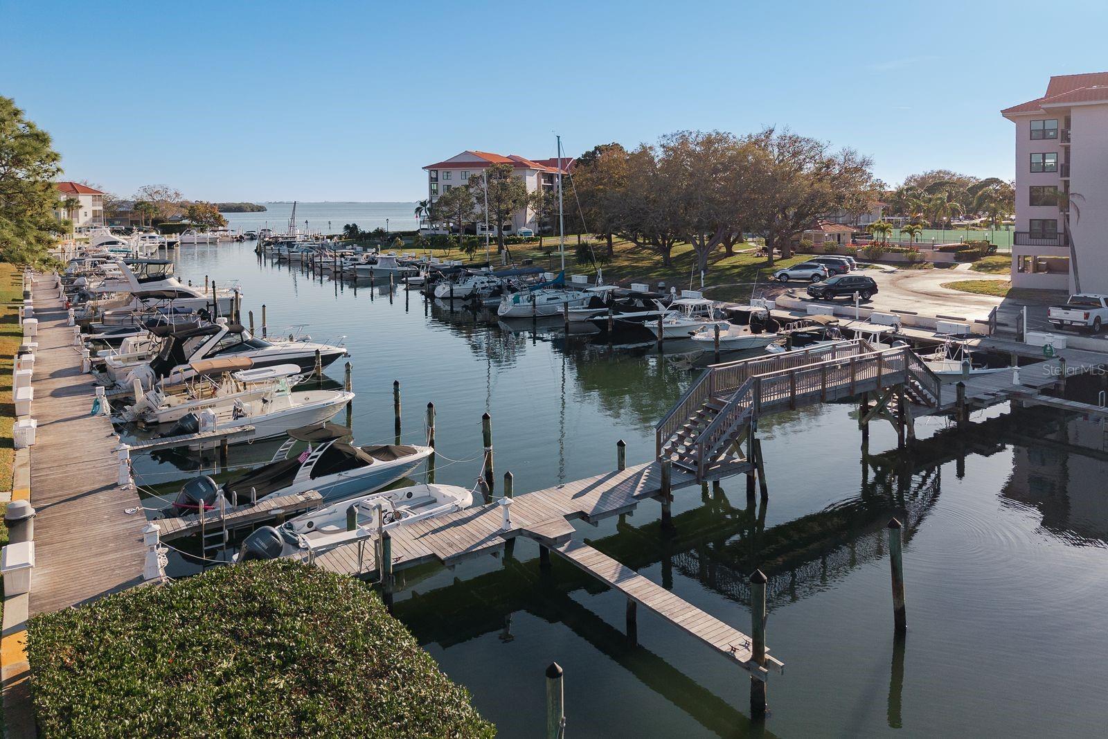 125 MARINER DR #125, TARPON SPRINGS, FL — photo 45