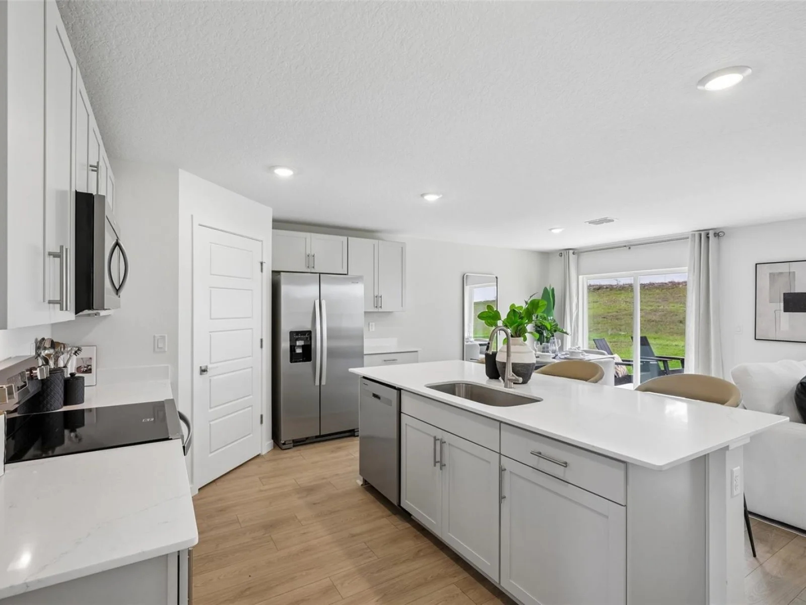 223 SKYFIELD CT, LADY LAKE, FL — photo 12