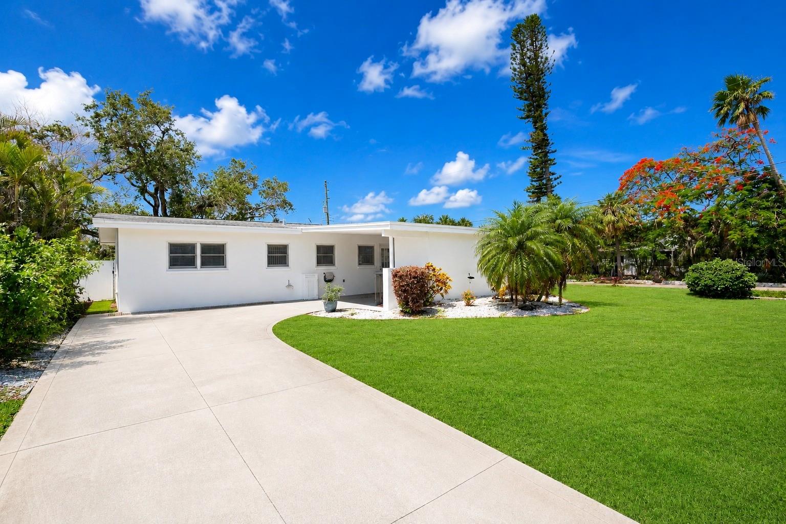 301 41ST AVE, ST PETE BEACH, FL — photo 3