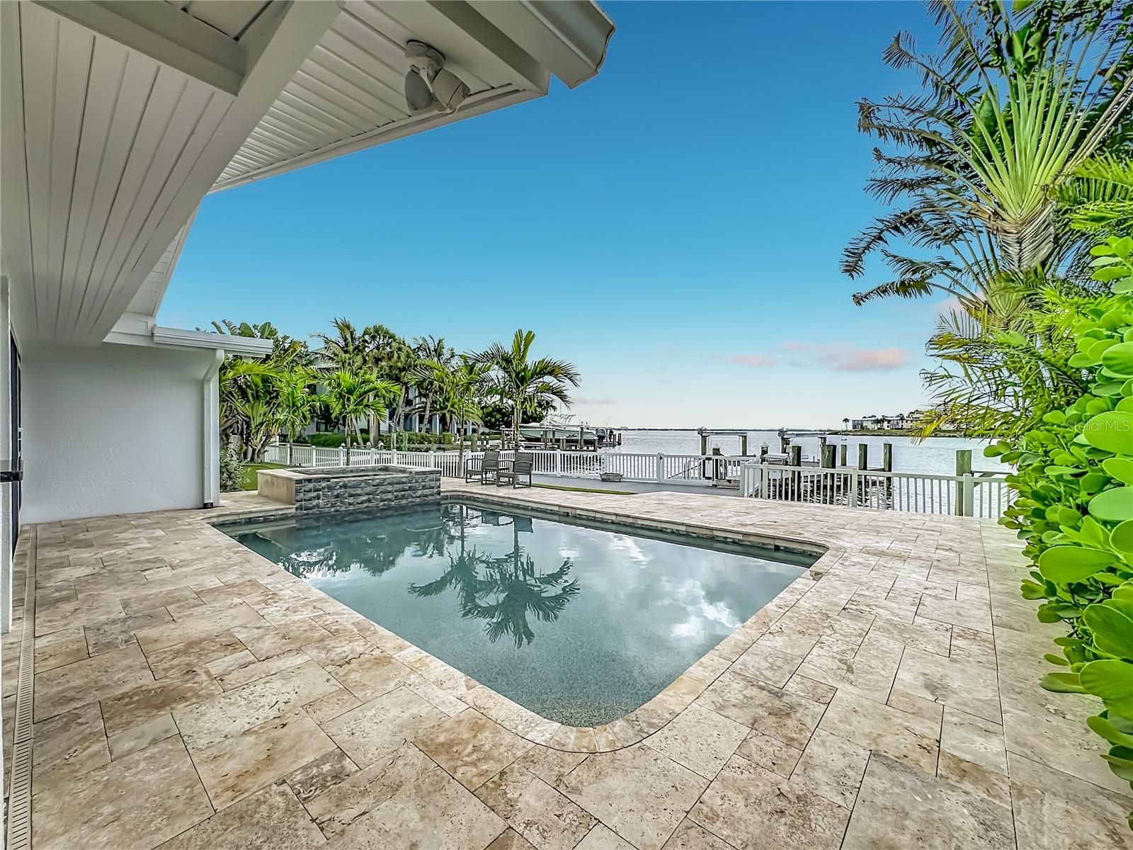 605 KEY ROYALE DR, HOLMES BEACH, FL — photo 12