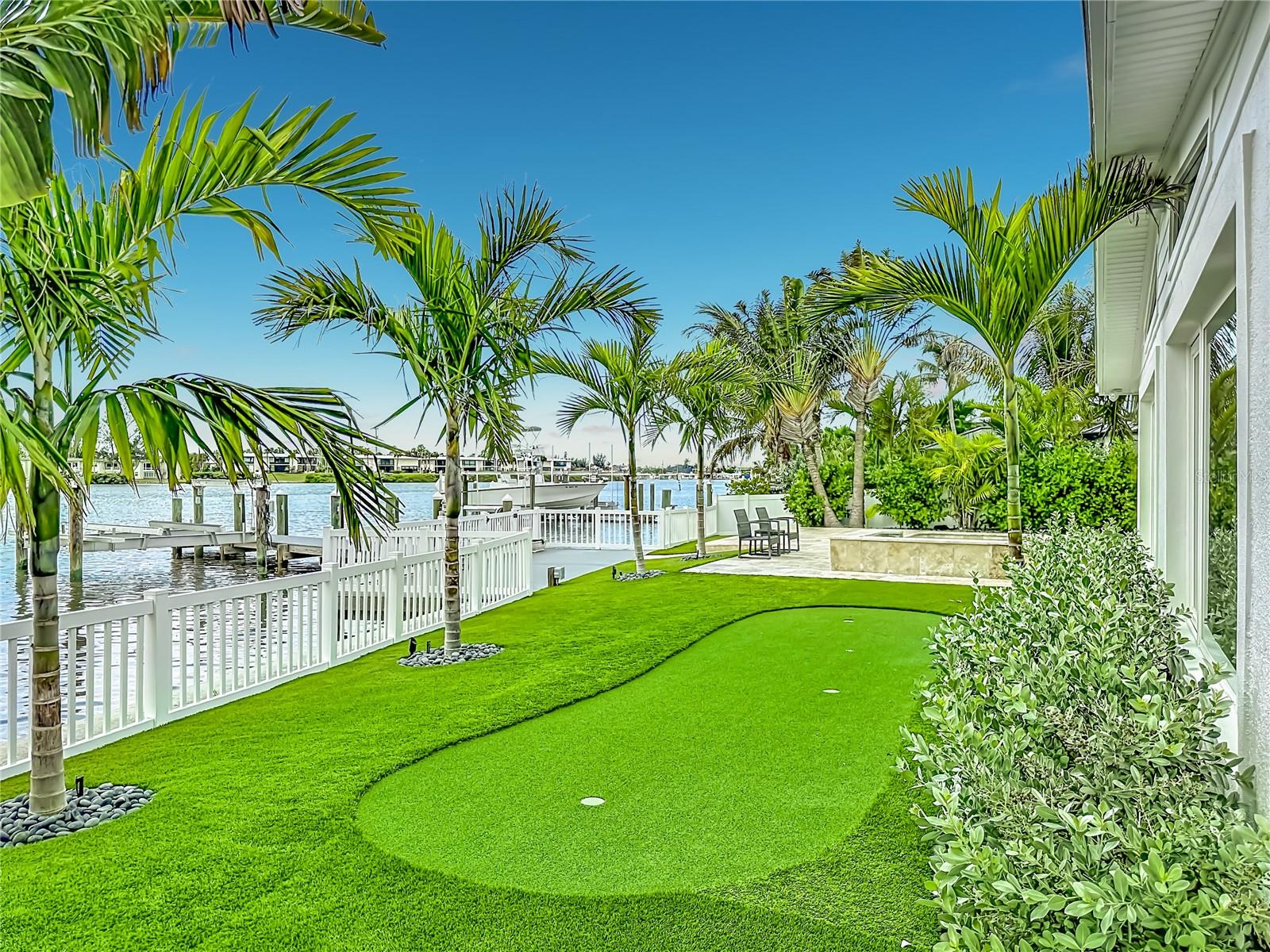 605 KEY ROYALE DR, HOLMES BEACH, FL — photo 16