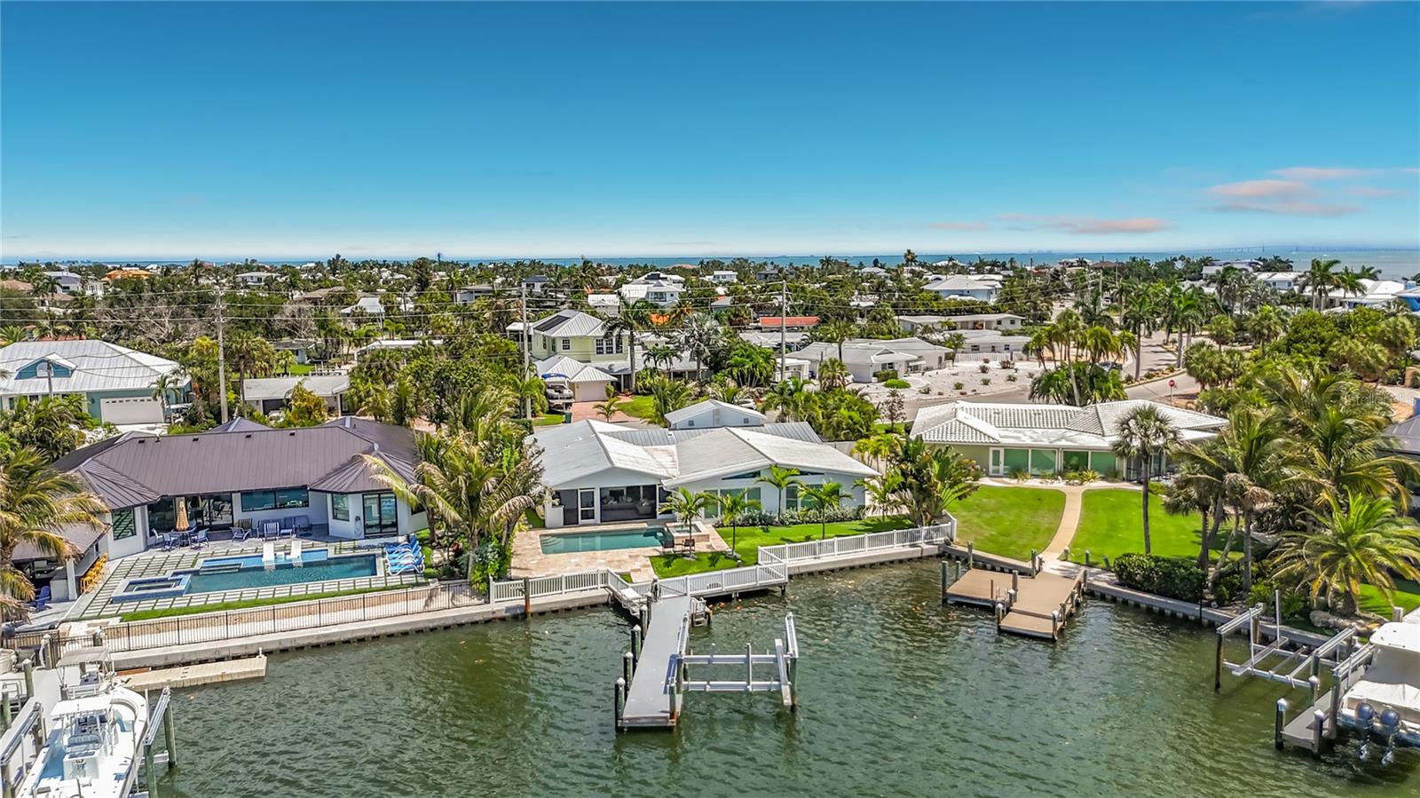 605 KEY ROYALE DR, HOLMES BEACH, FL — photo 90