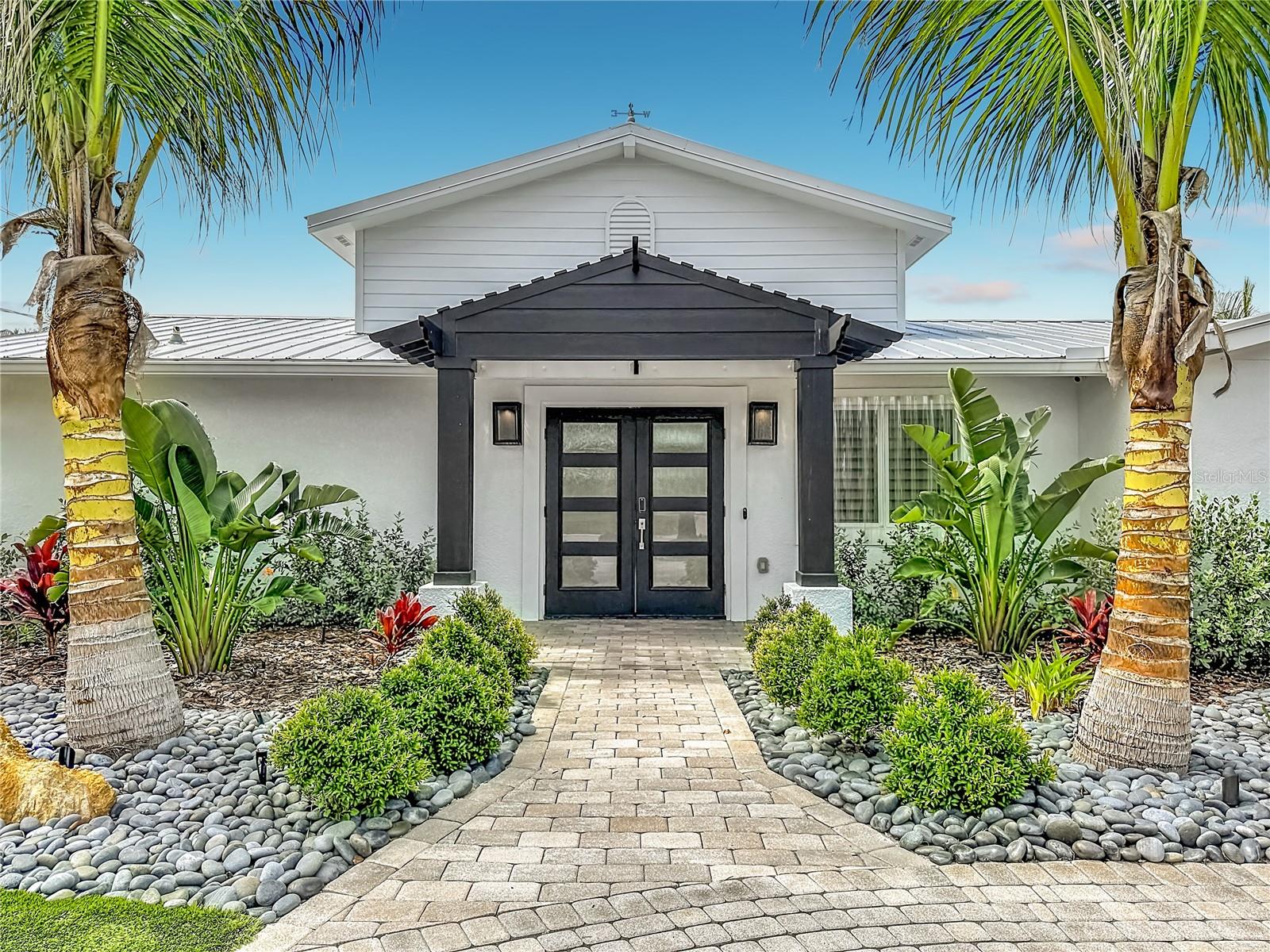 605 KEY ROYALE DR, HOLMES BEACH, FL — photo 34