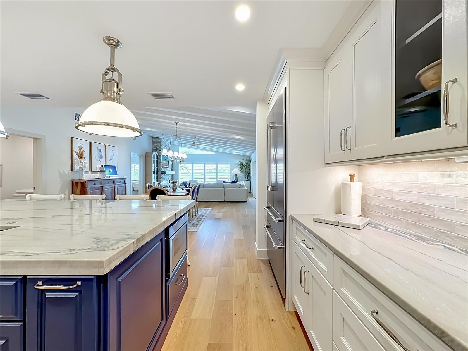 605 KEY ROYALE DR, HOLMES BEACH, FL — photo 45