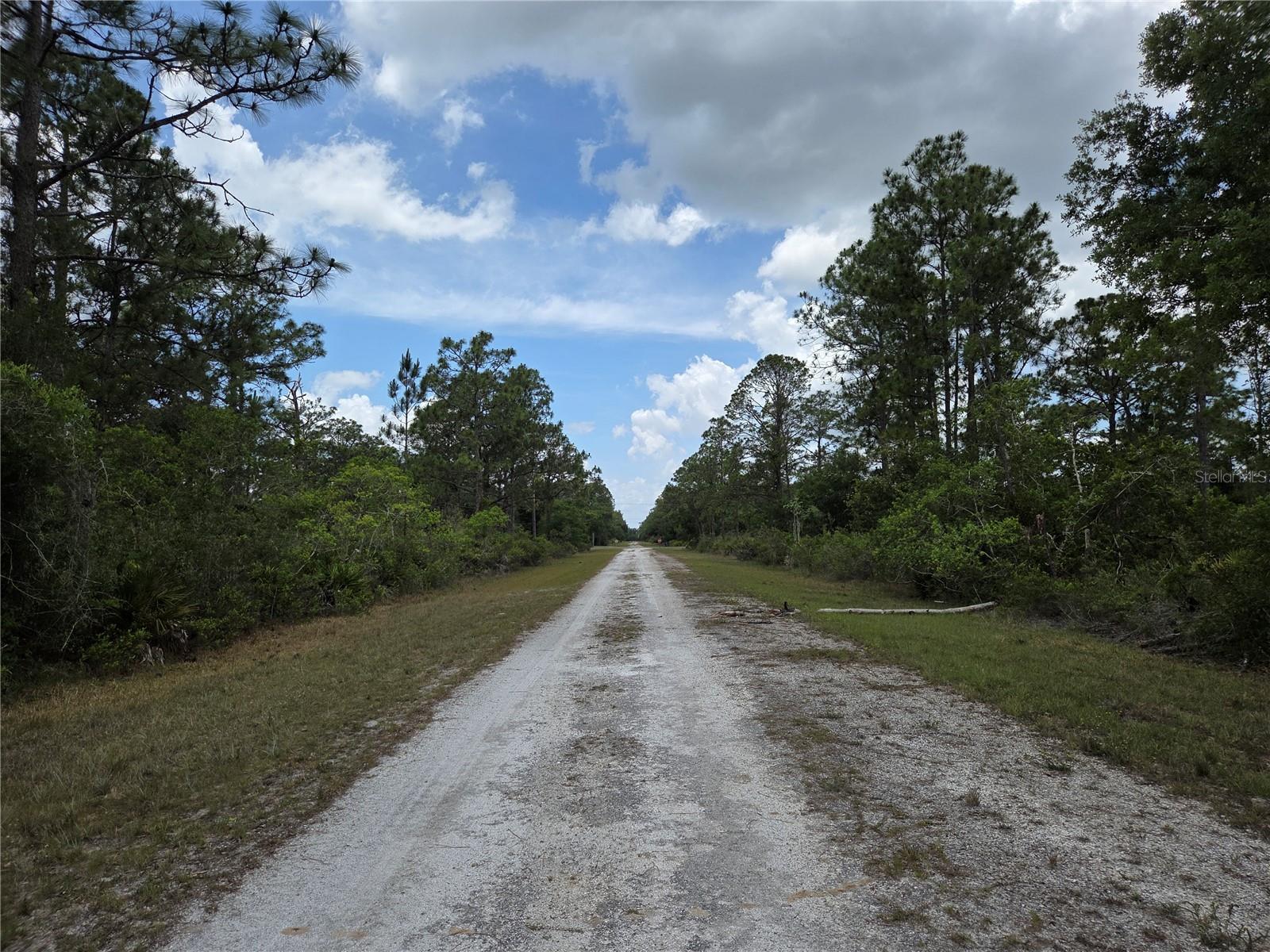 915 LAGUNA DR, INDIAN LAKE ESTATES, FL — photo 10