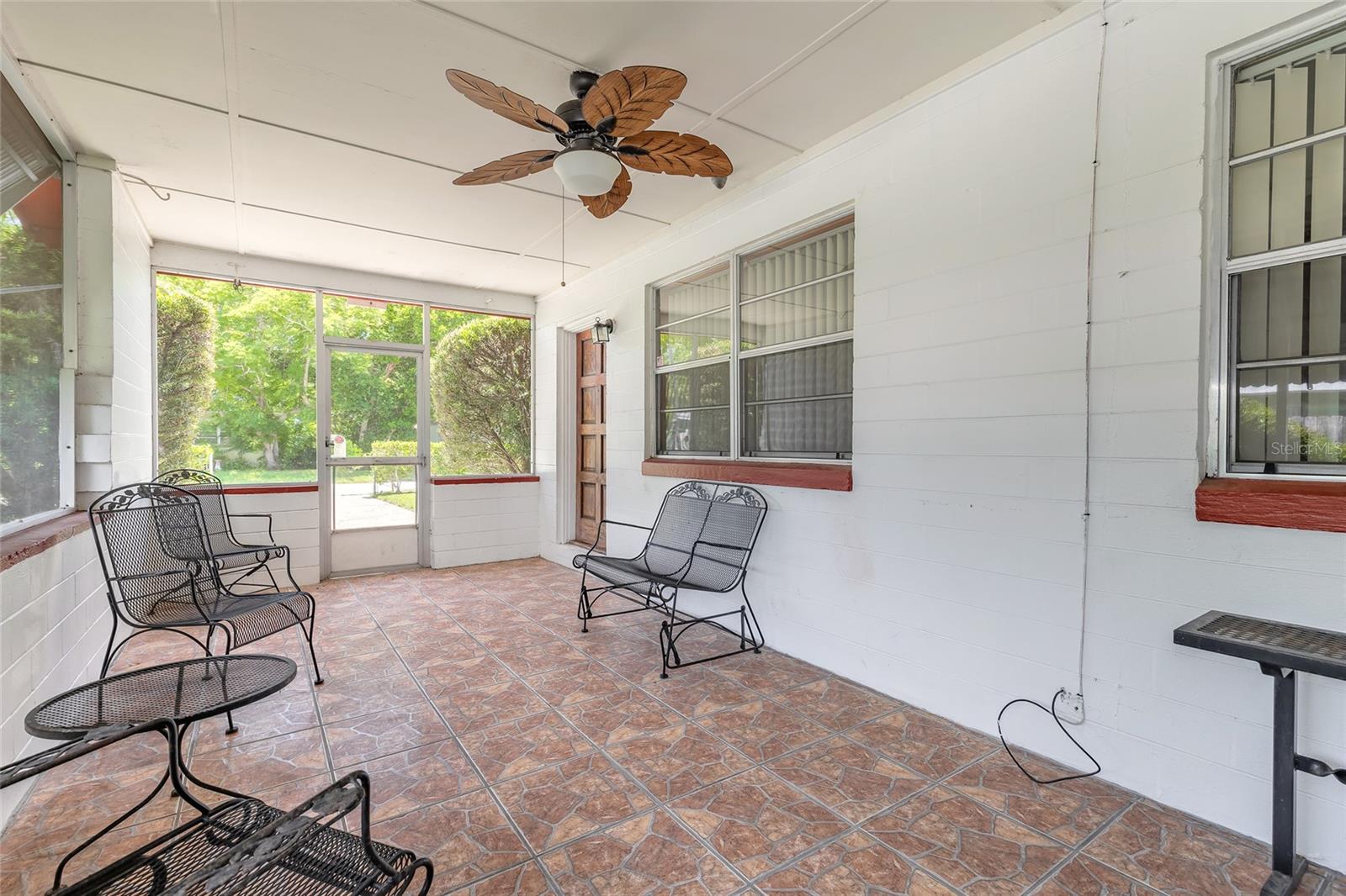 1584 VALENCIA AVE, DAYTONA BEACH, FL — photo 4