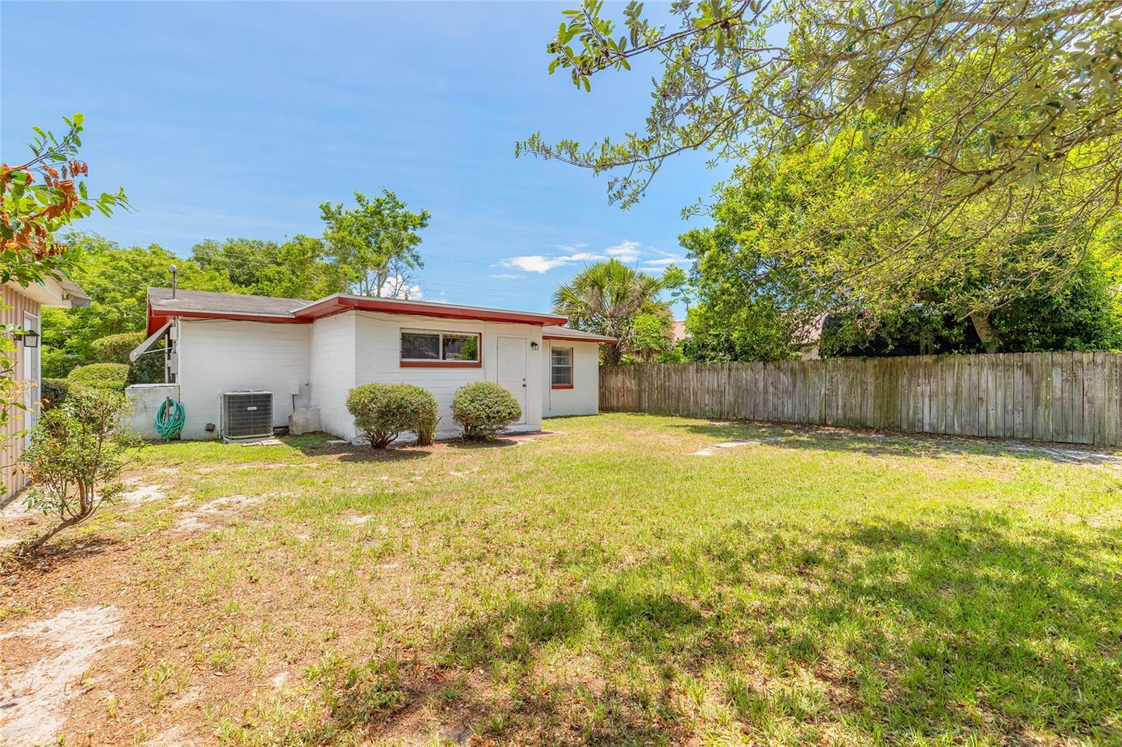 1584 VALENCIA AVE, DAYTONA BEACH, FL — photo 23