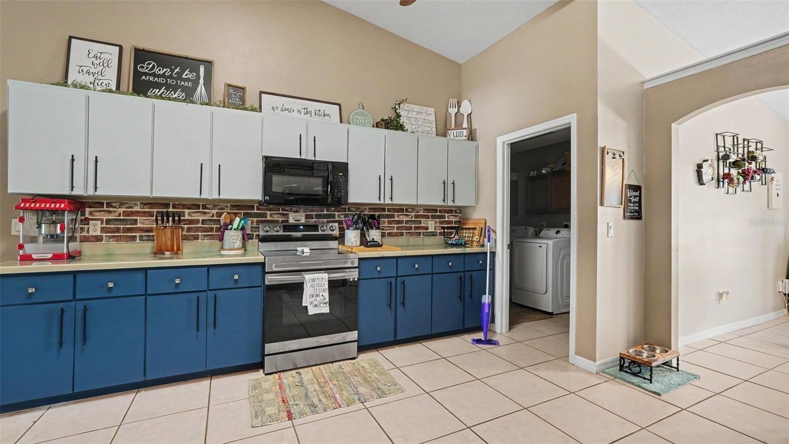 10300 SW 47TH AVE, OCALA, FL — photo 11