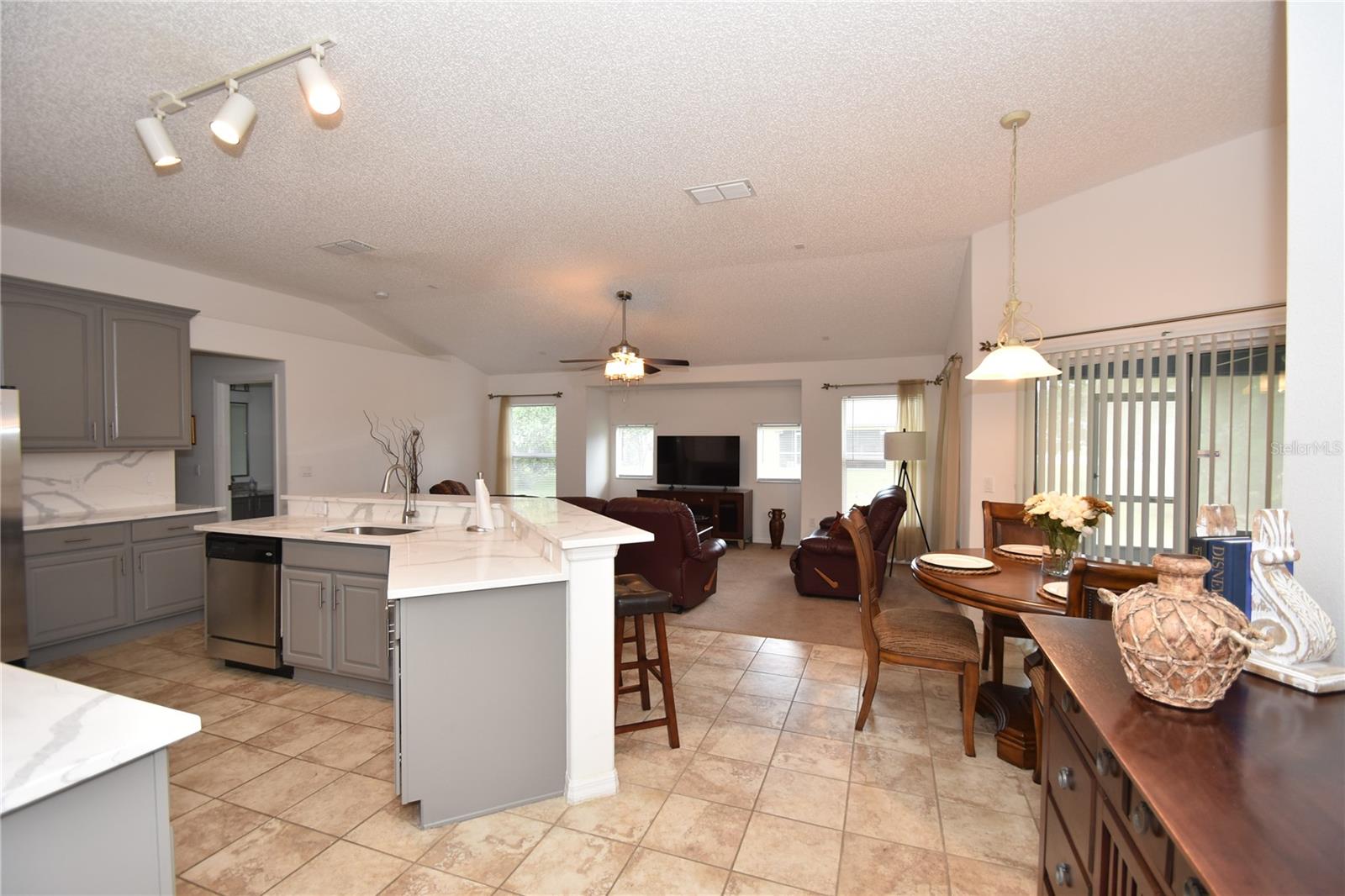 192 PINE GROVE DR, PALM COAST, FL — photo 11