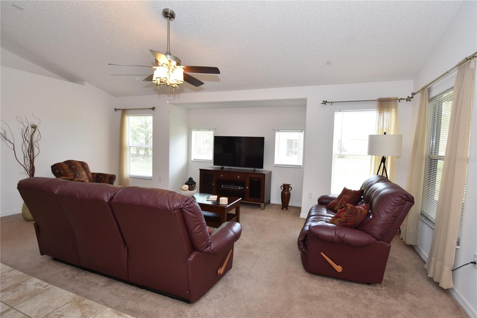 192 PINE GROVE DR, PALM COAST, FL — photo 19