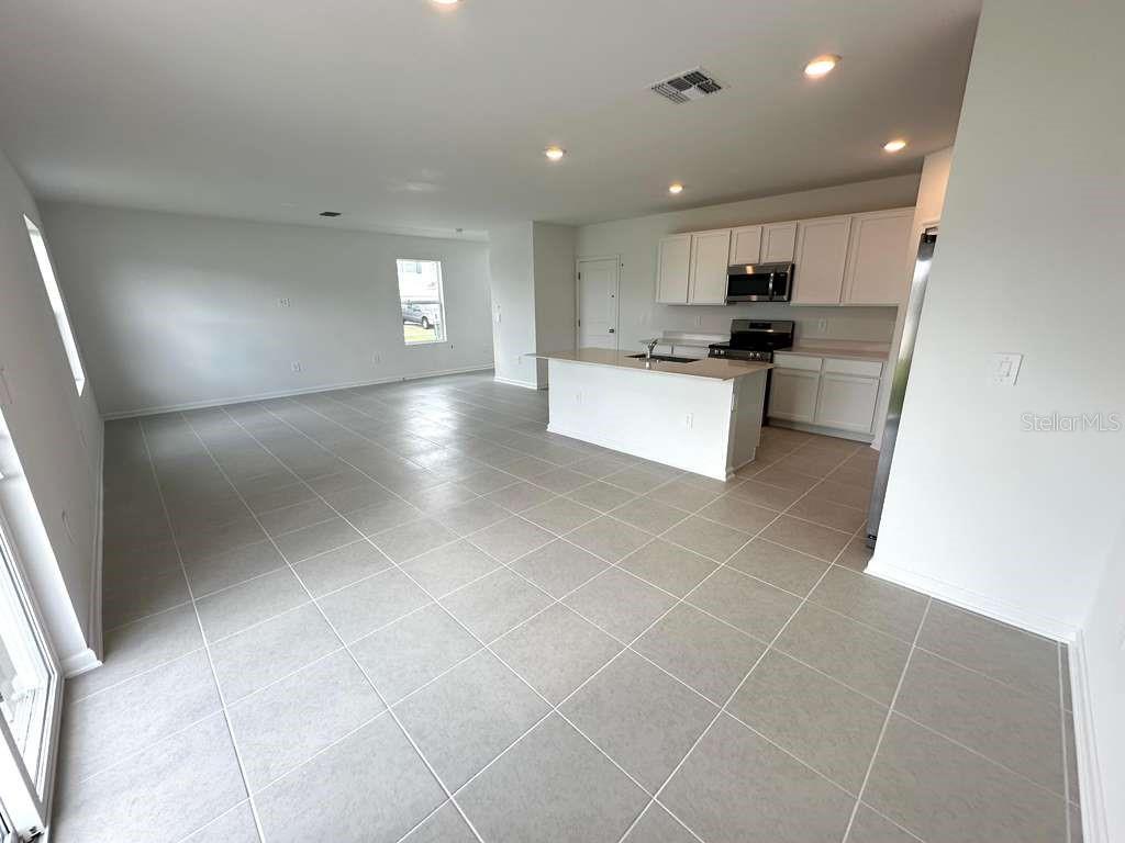 2154 CHRIS DR, WINTER HAVEN, FL — photo 2