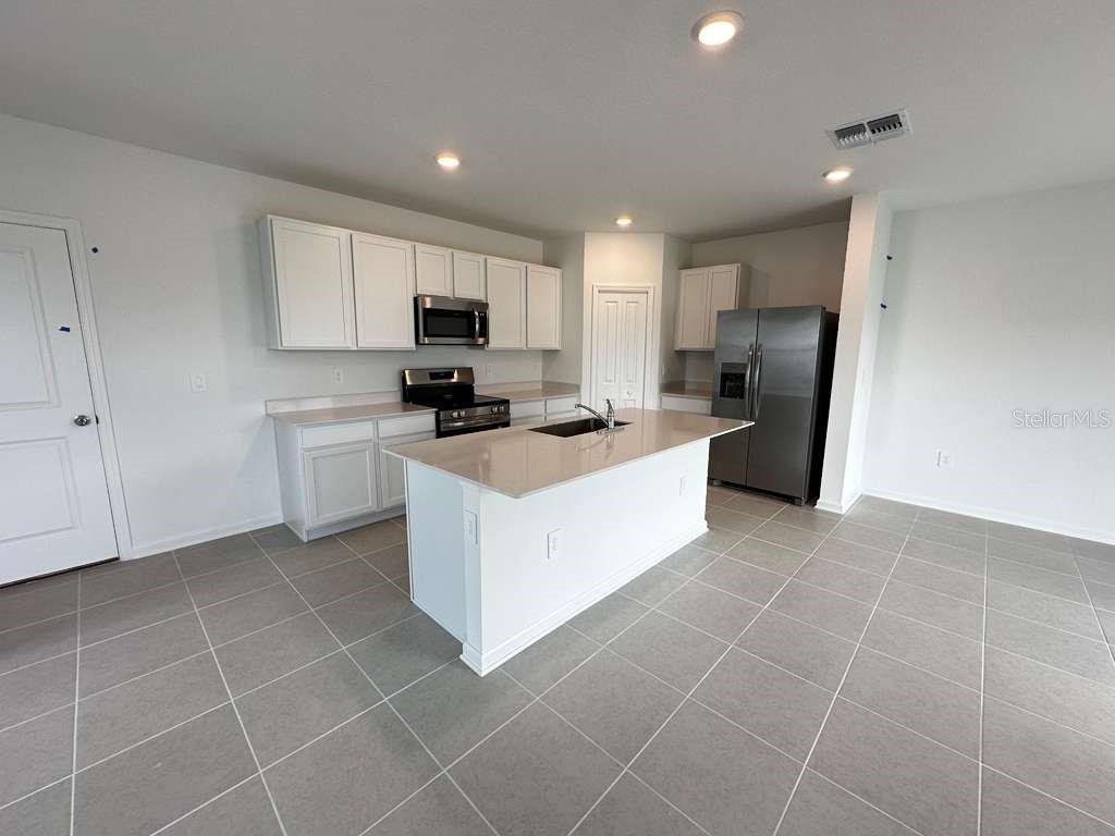 2154 CHRIS DR, WINTER HAVEN, FL — photo 3