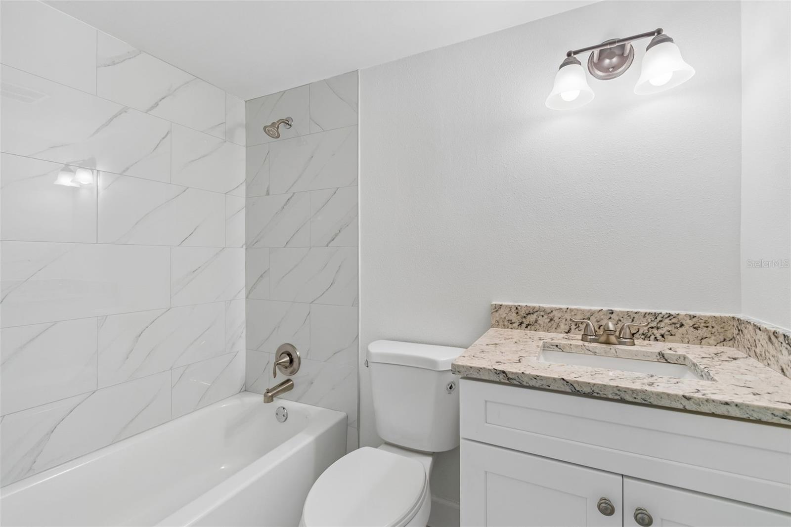 8460 13TH ST N #B, ST PETERSBURG, FL — photo 16