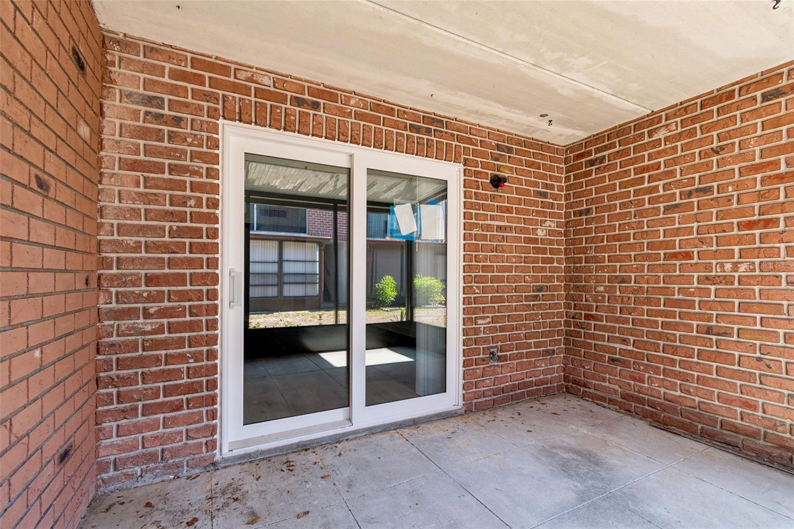 8460 13TH ST N #B, ST PETERSBURG, FL — photo 30