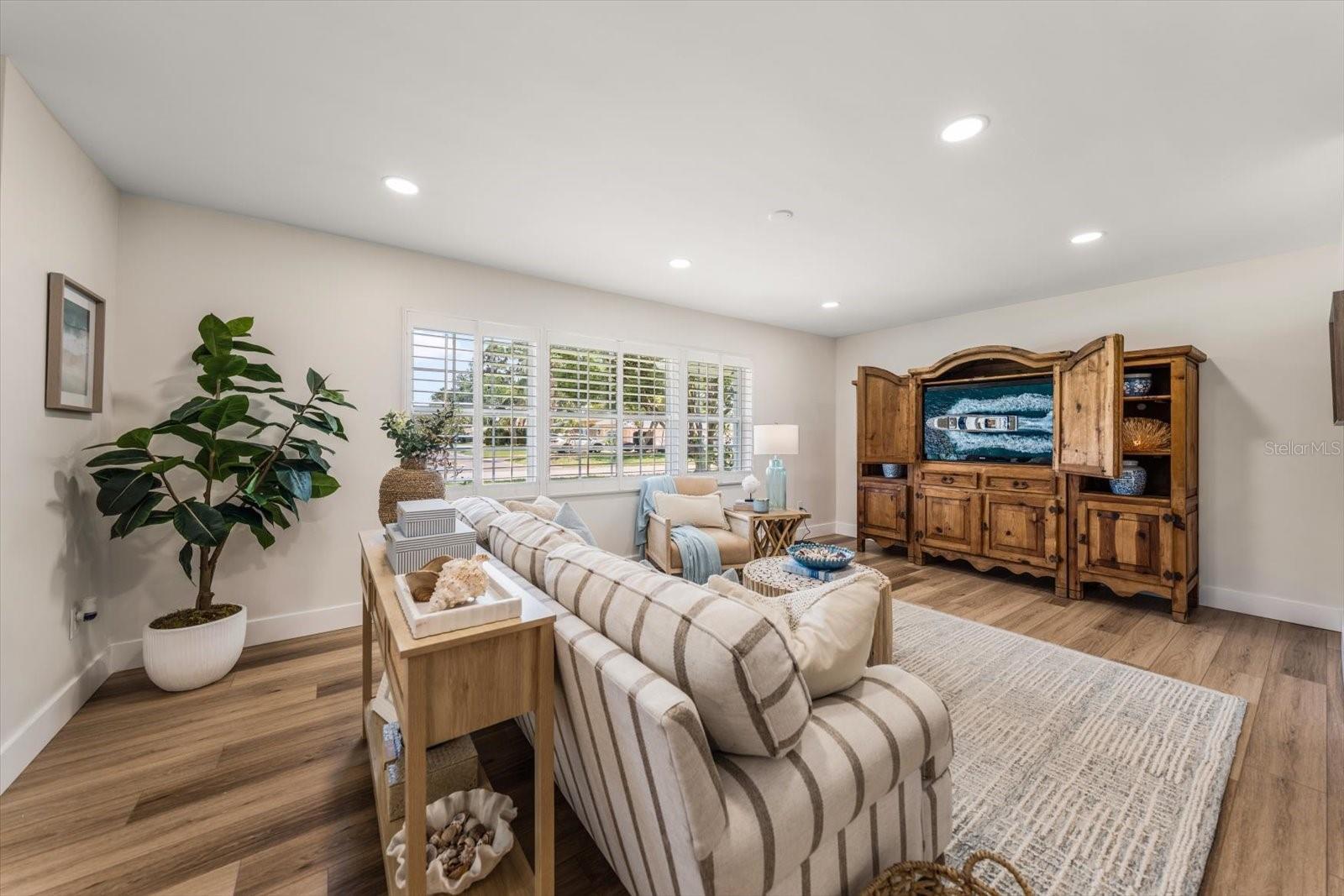 1736 GOLF VIEW DR, BELLEAIR, FL — photo 8