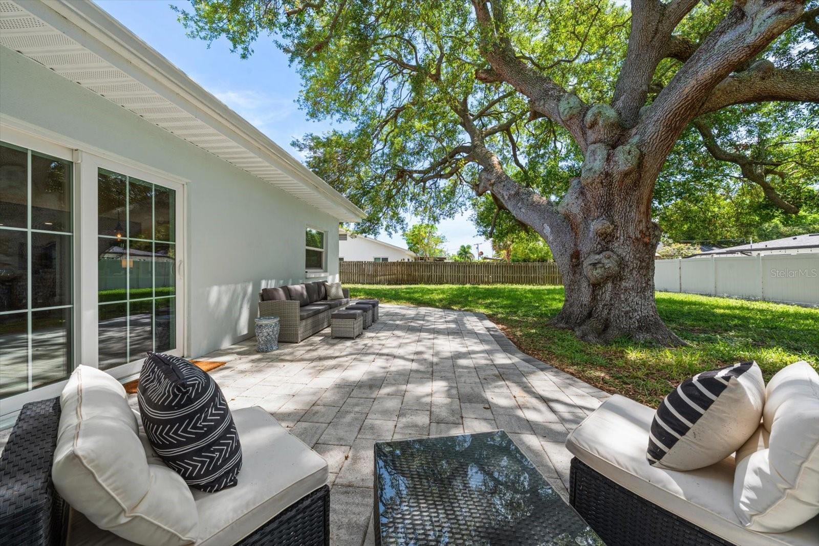 1736 GOLF VIEW DR, BELLEAIR, FL — photo 24