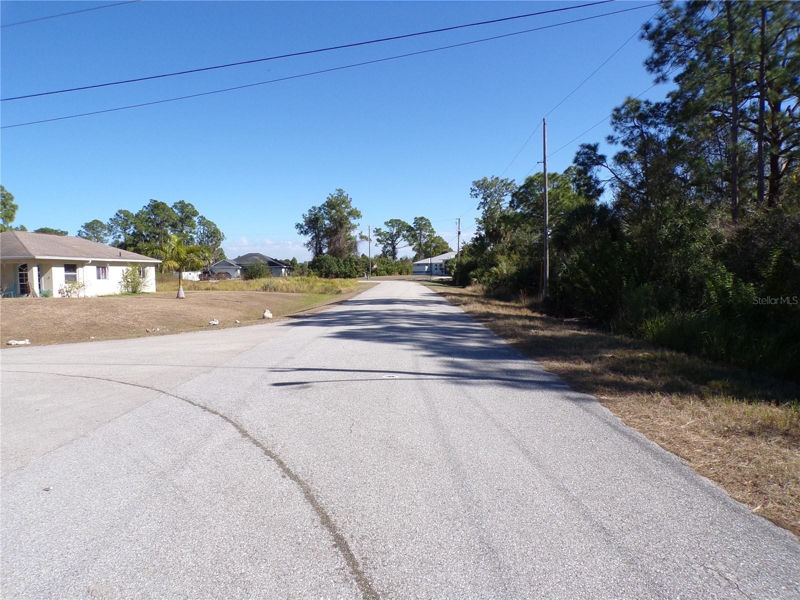 763 LONGBOW LN, LEHIGH ACRES, FL — photo 16